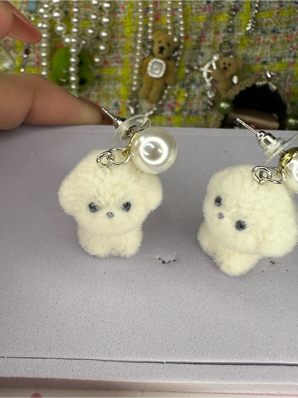 Cute cute white puppy pearl earring
